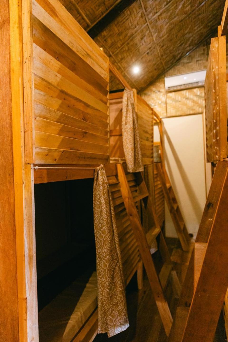 Katana Siargao Hostel Catangnan Εξωτερικό φωτογραφία