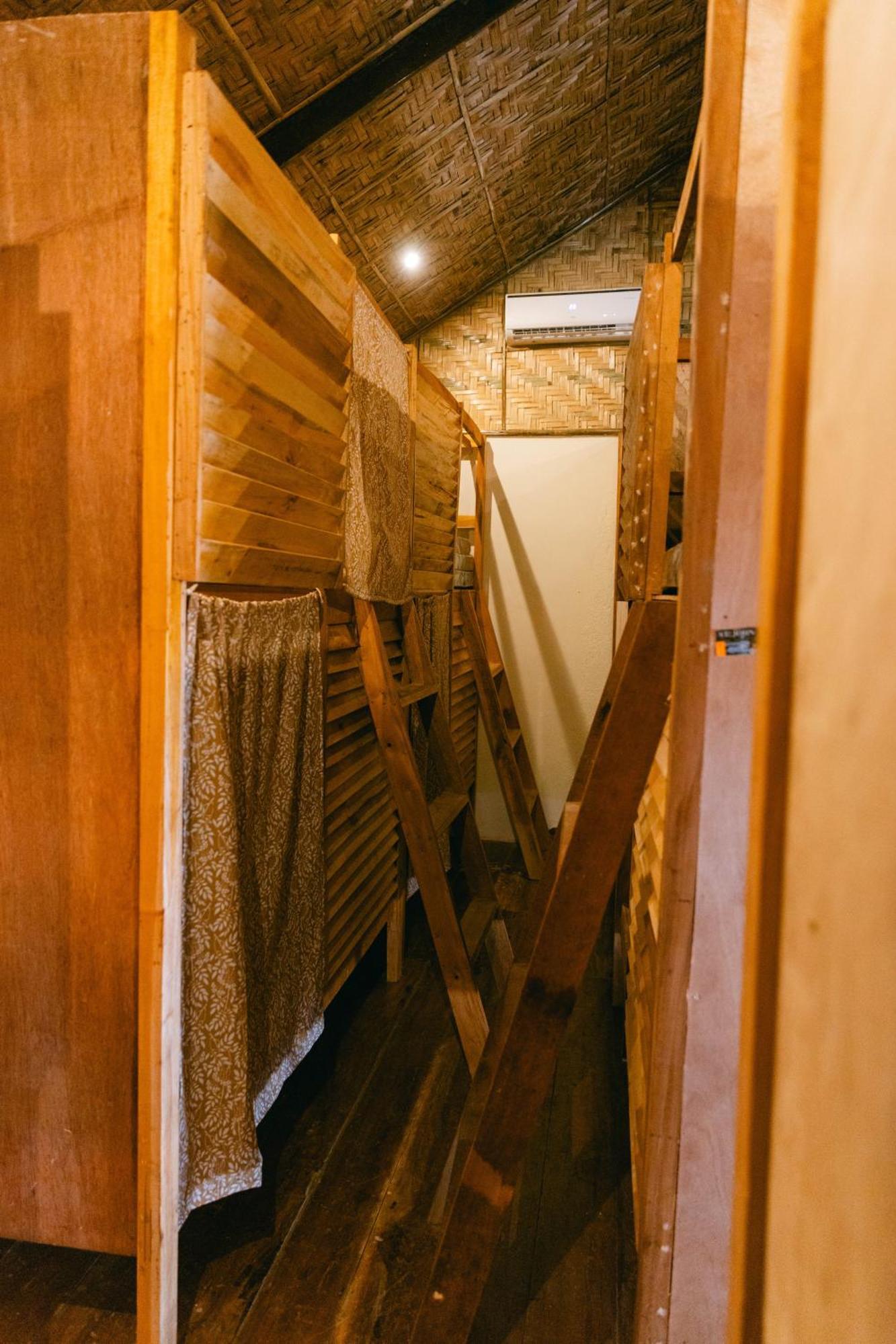 Katana Siargao Hostel Catangnan Εξωτερικό φωτογραφία
